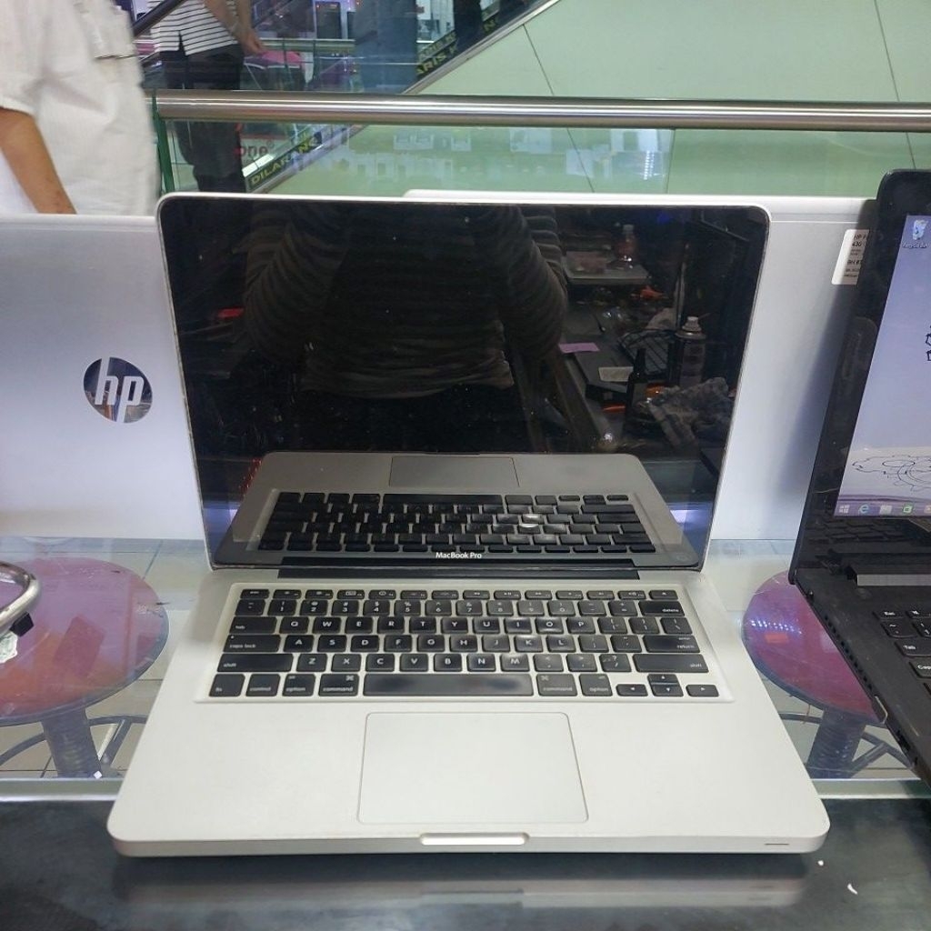 Laptop Macbook Pro A1278 14inch mesin bagus lcd rusak tanpa ram tanpa ssd jual casing dan mesin saja