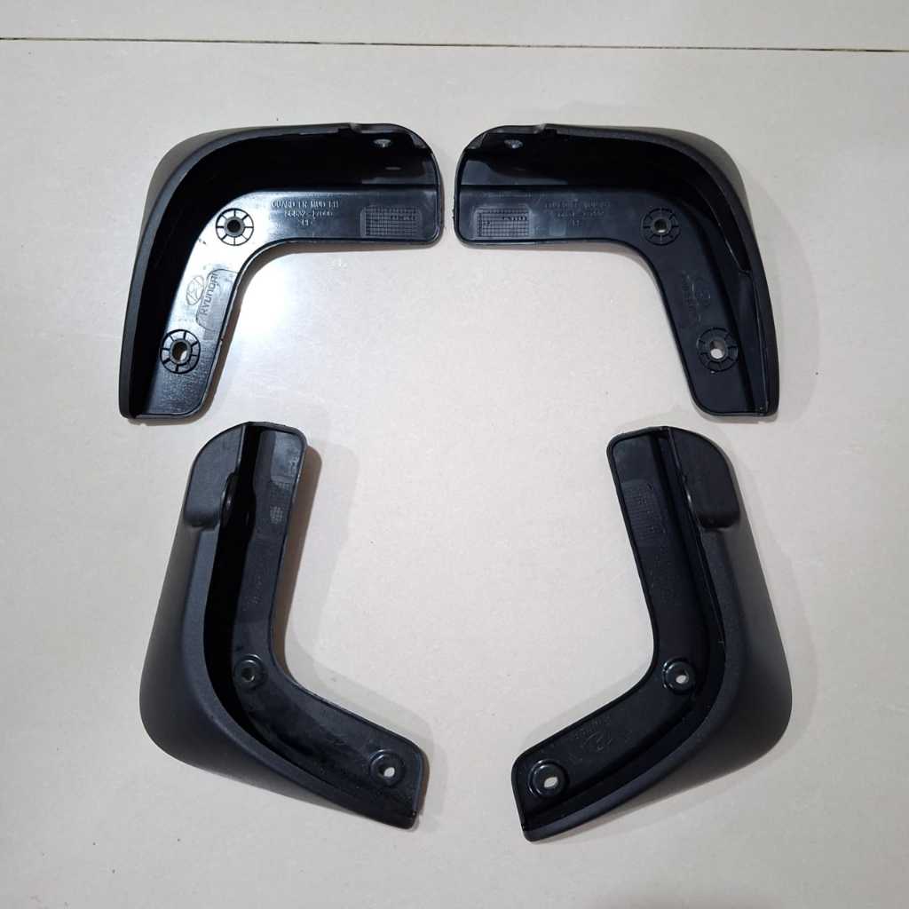 Mud Guard Karet Hyundai I20 KIA Picanto Original
