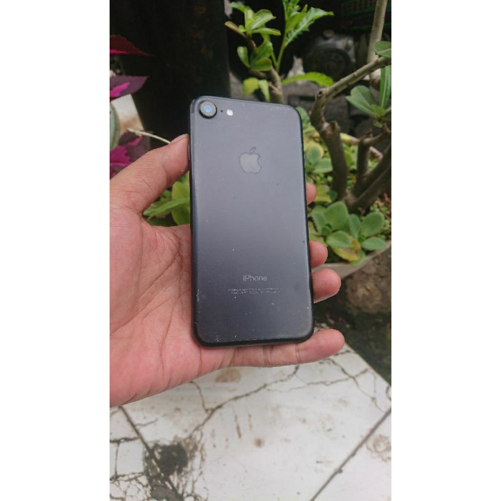 Iphone 7 128GB/Hp second minus
