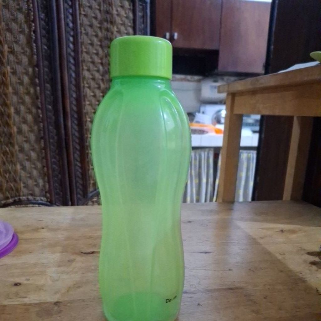 Preloved botol tupperware 1liter
