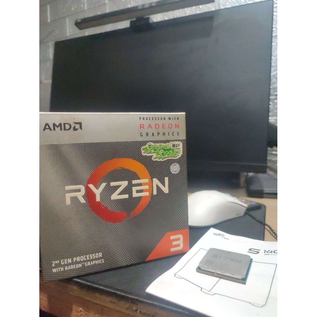 [SECOND] AMD Ryzen 3 3200G - Quad Core 3.6GHz with Radeon Vega 8 Graphics