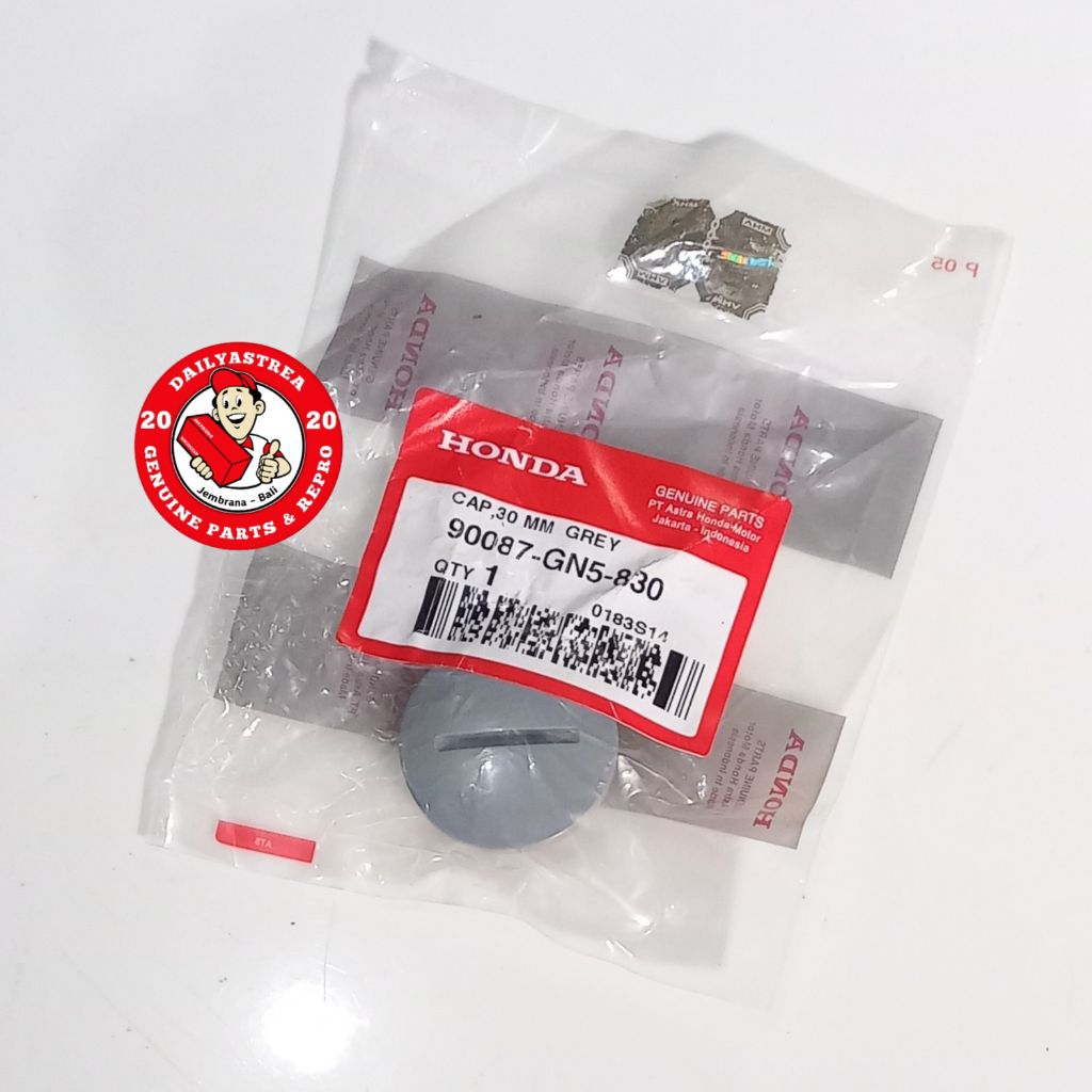 CAP MM 30 PLASTIK TUTUP MAGNET BESAR ASTREA STAR PRIMA GRAND LEGENDA SUPRA FIT XX X 100 ORIGINAL 900