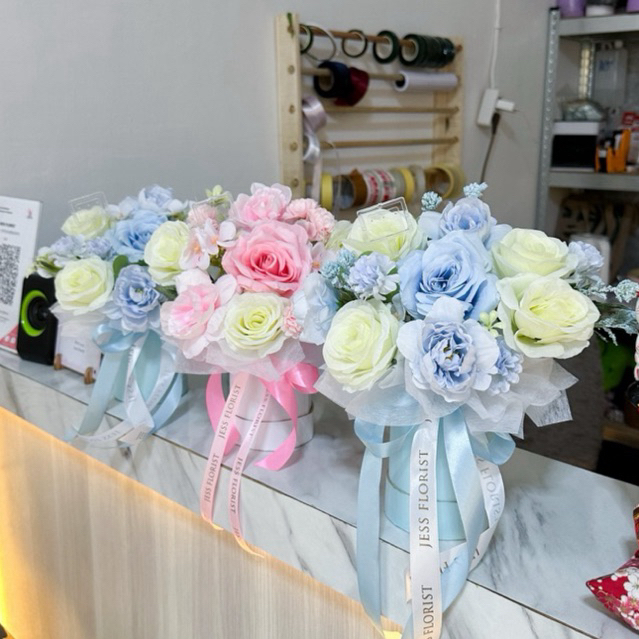Flower Mini Box | Bloom Box Flowers | Kado Valentine | Kado Wisuda | Kado Anniversary