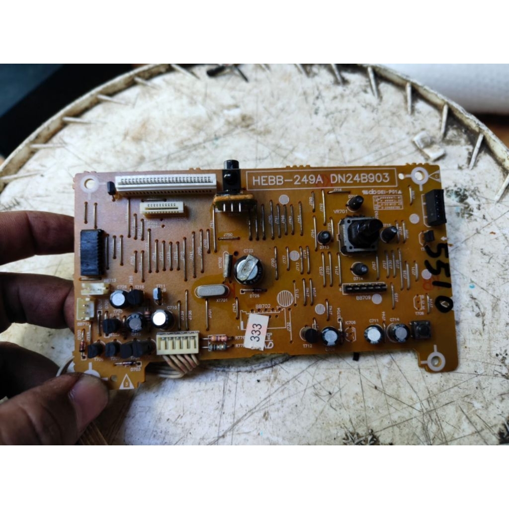 panel depan big band polytron bb5510