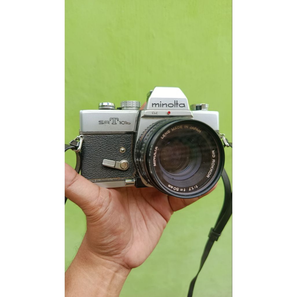 Kamera MINOLTA SRT 101 B BAHAN