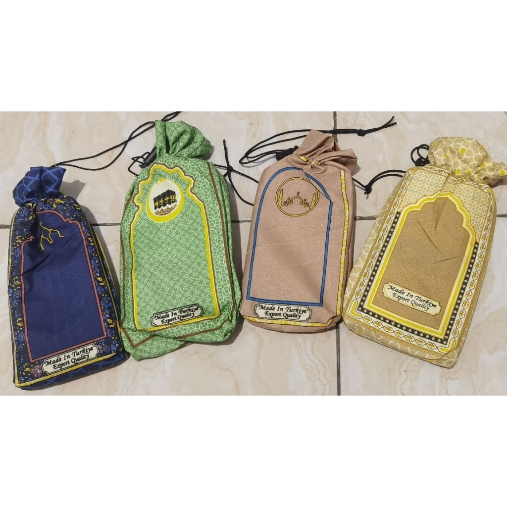 Sajadah traveling + pouch