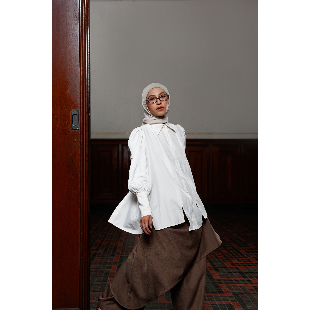 THENBLANK Feby Putri | Nara Shirt Atasan Kemeja Wanita