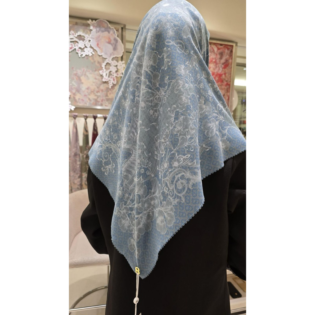 buttonscarves nada puspita 3