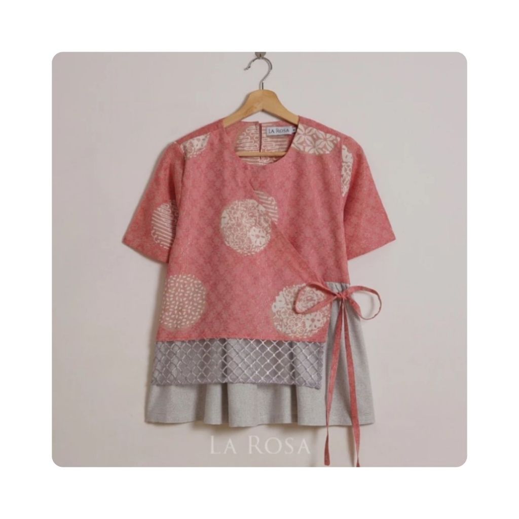 [Preloved] La Rosa Blouse Batik Vintage Retro, Soft Pink, Size M
