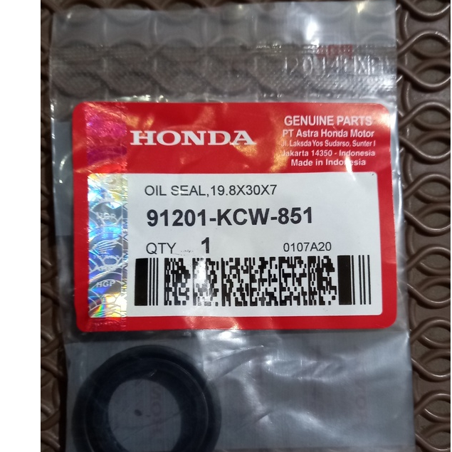 SEAL MAGNET KANAN VARIO 110 KARBU