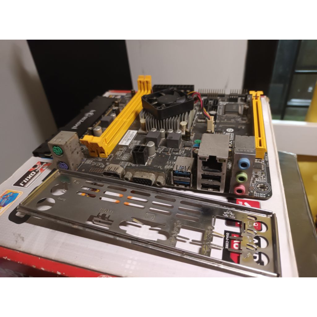 motherboard Biostar a62n-5200 mini itx dan RAM imperion 8GB ddr3