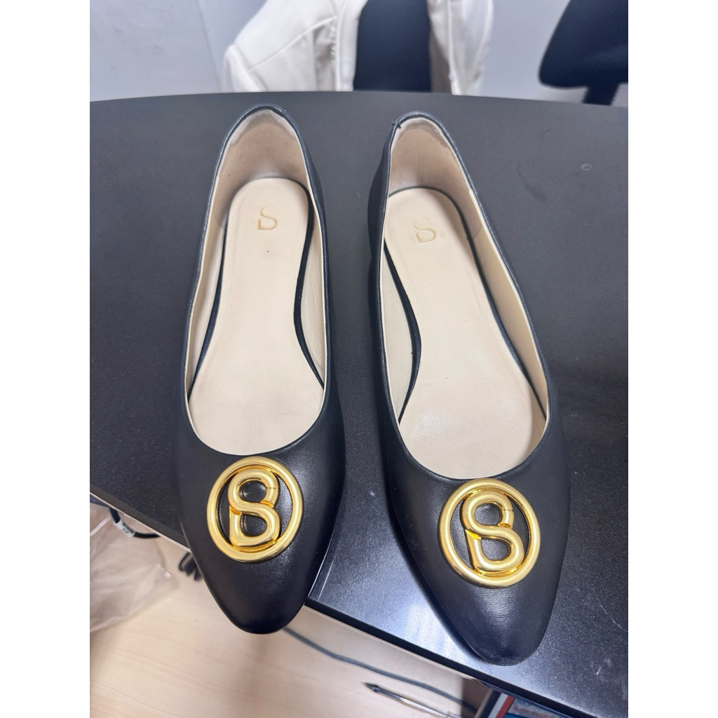 preloved Elan Shoes sepatu BS buttonscarves size 41 GOOD CONDITION