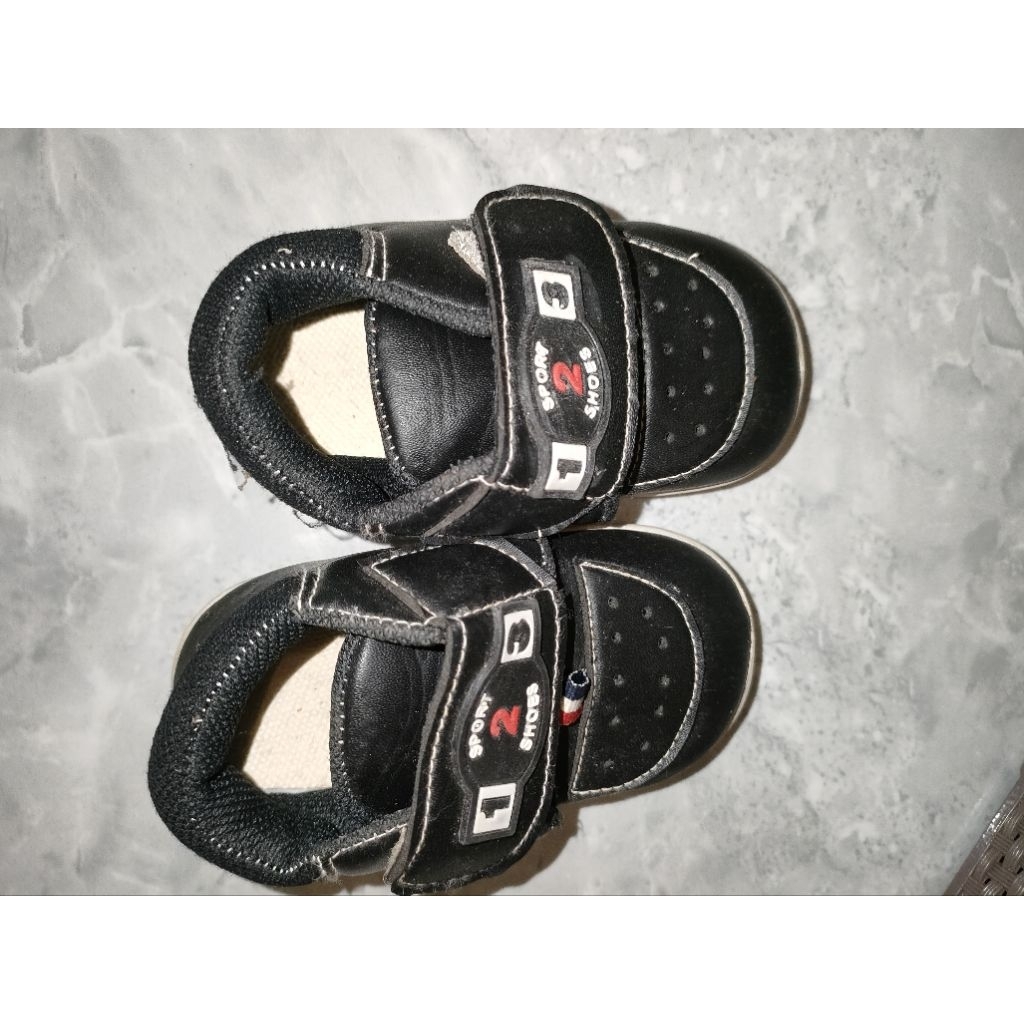(pl) sepatu anak