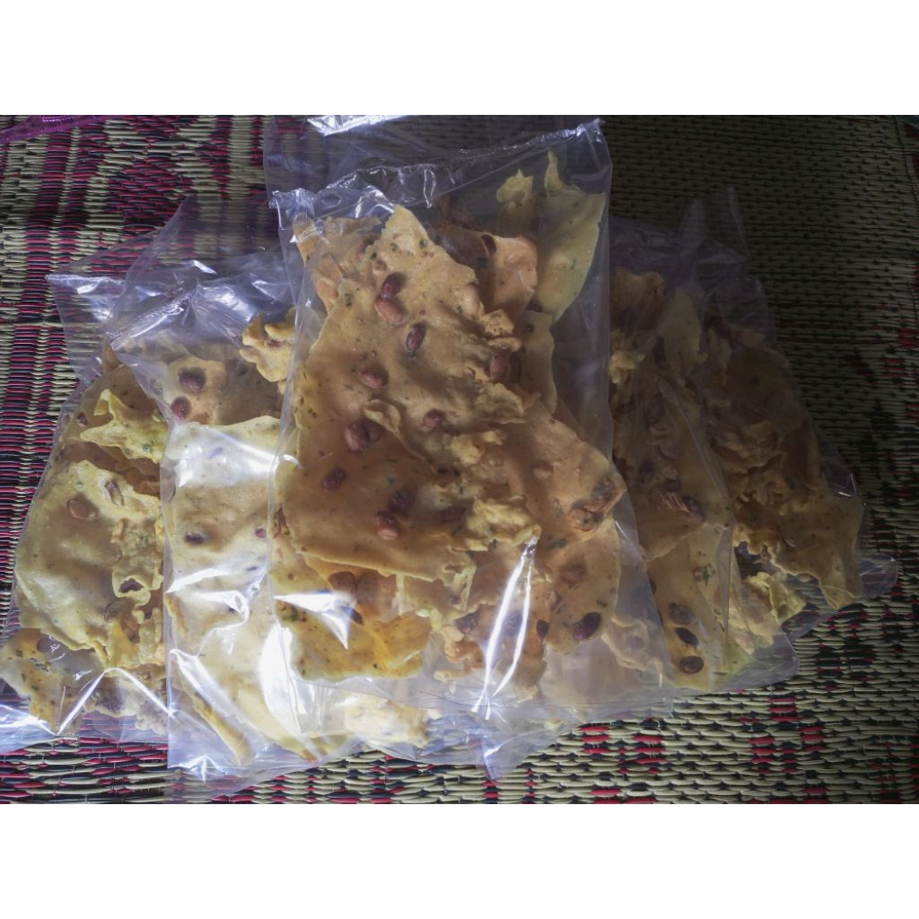 peyek kacang manis, renyah 200gram