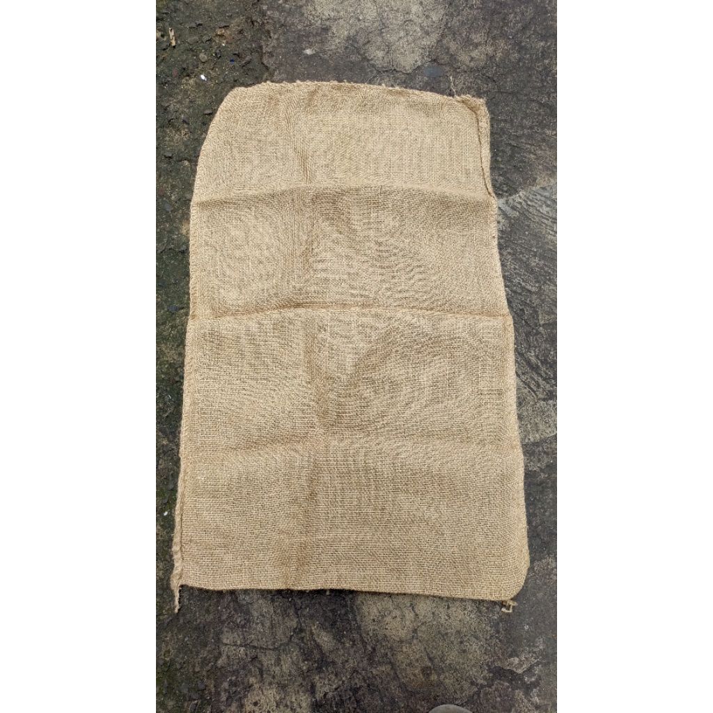 karung goni 50kg baru