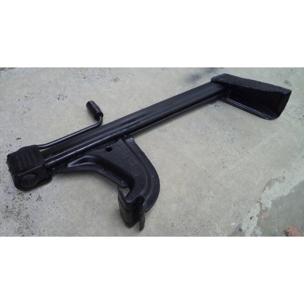 Dongkrak original bmw e30