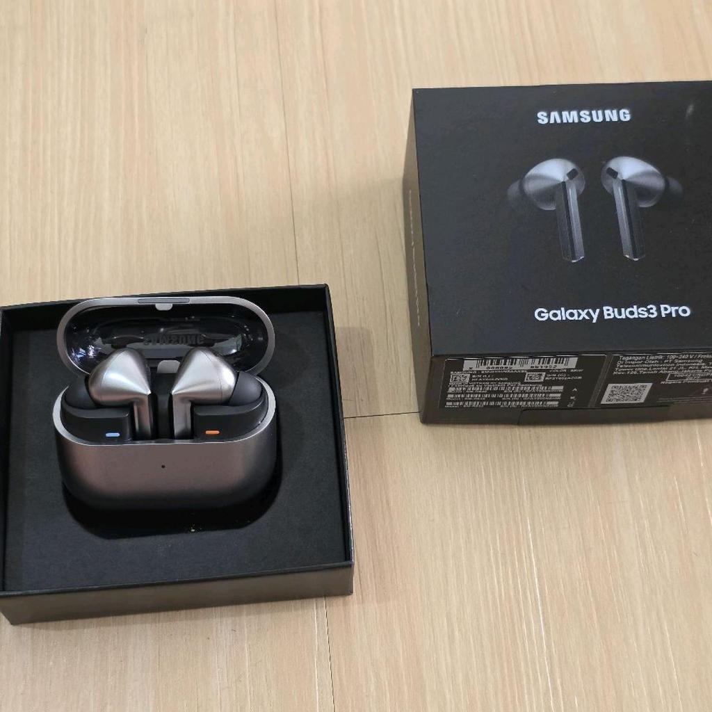 Samsung Galaxy Buds 3 Pro Bekas - Silver