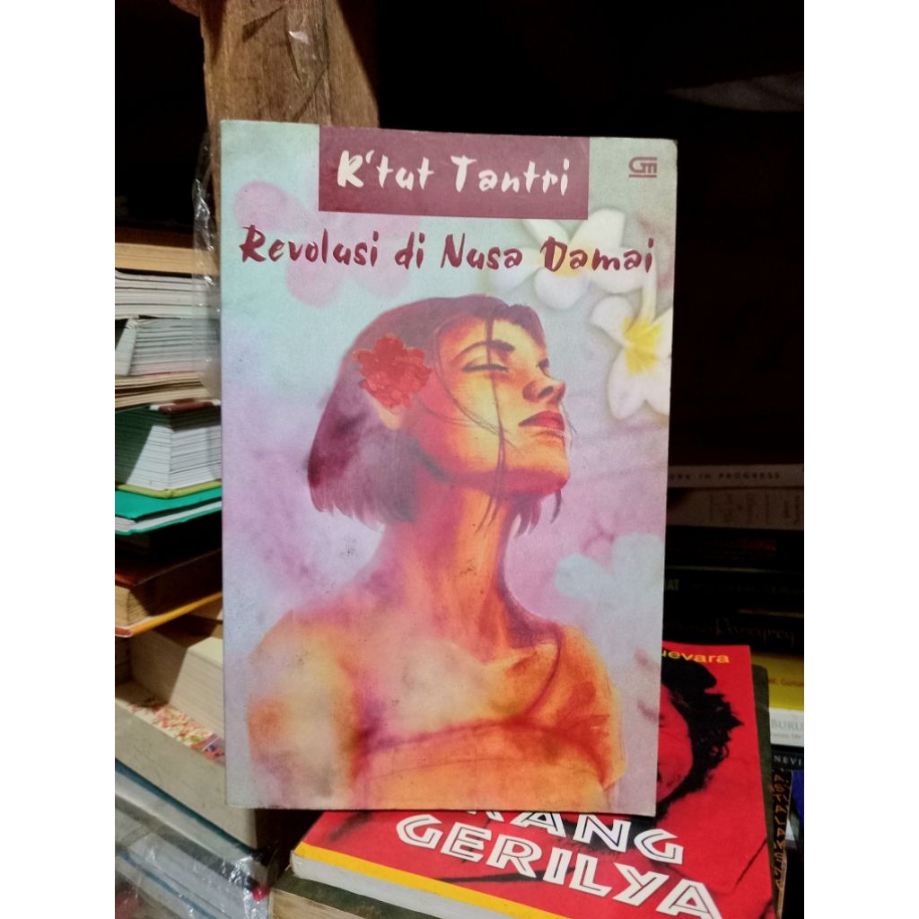 K'tut Tantri Revolusi di Nusa Damai

