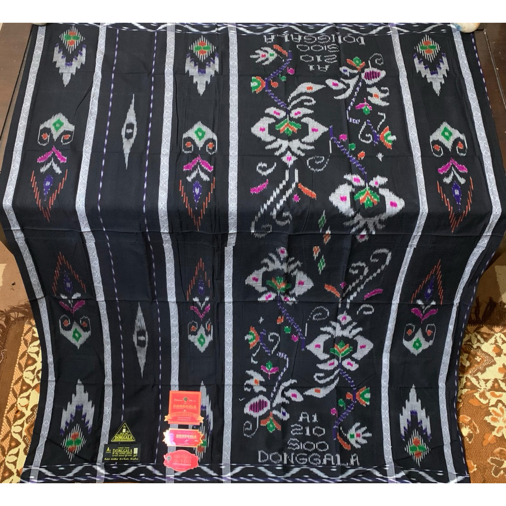 Sarung donggala S100