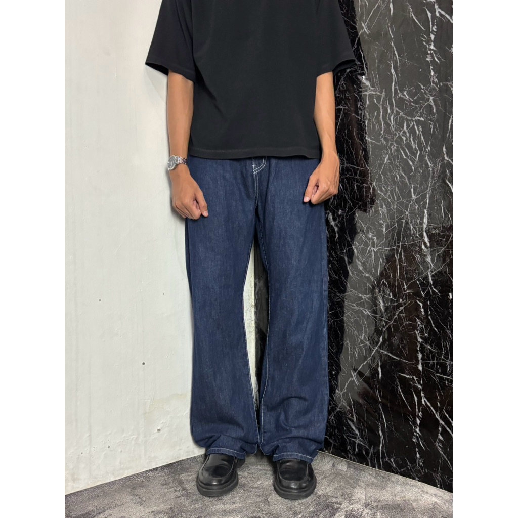 Loose Straight Jeans Navy White Line by VOIEBIT