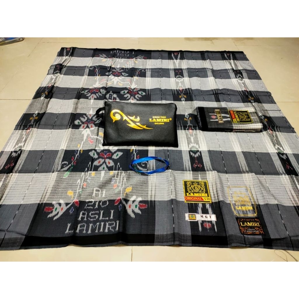 SARUNG LAMIRI MGT MESRES PLUS TAS