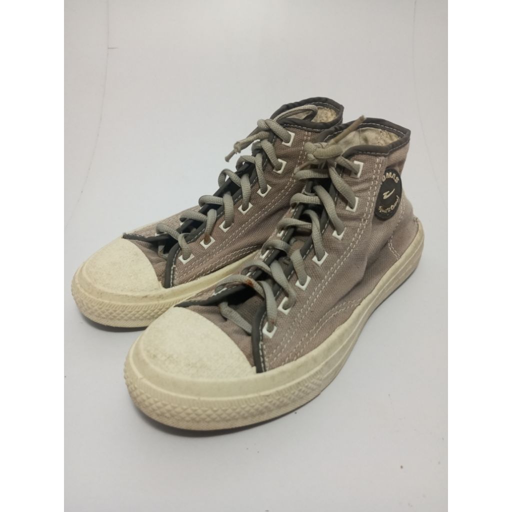 Sepatu Thomas Abu-abu (BEKAS)