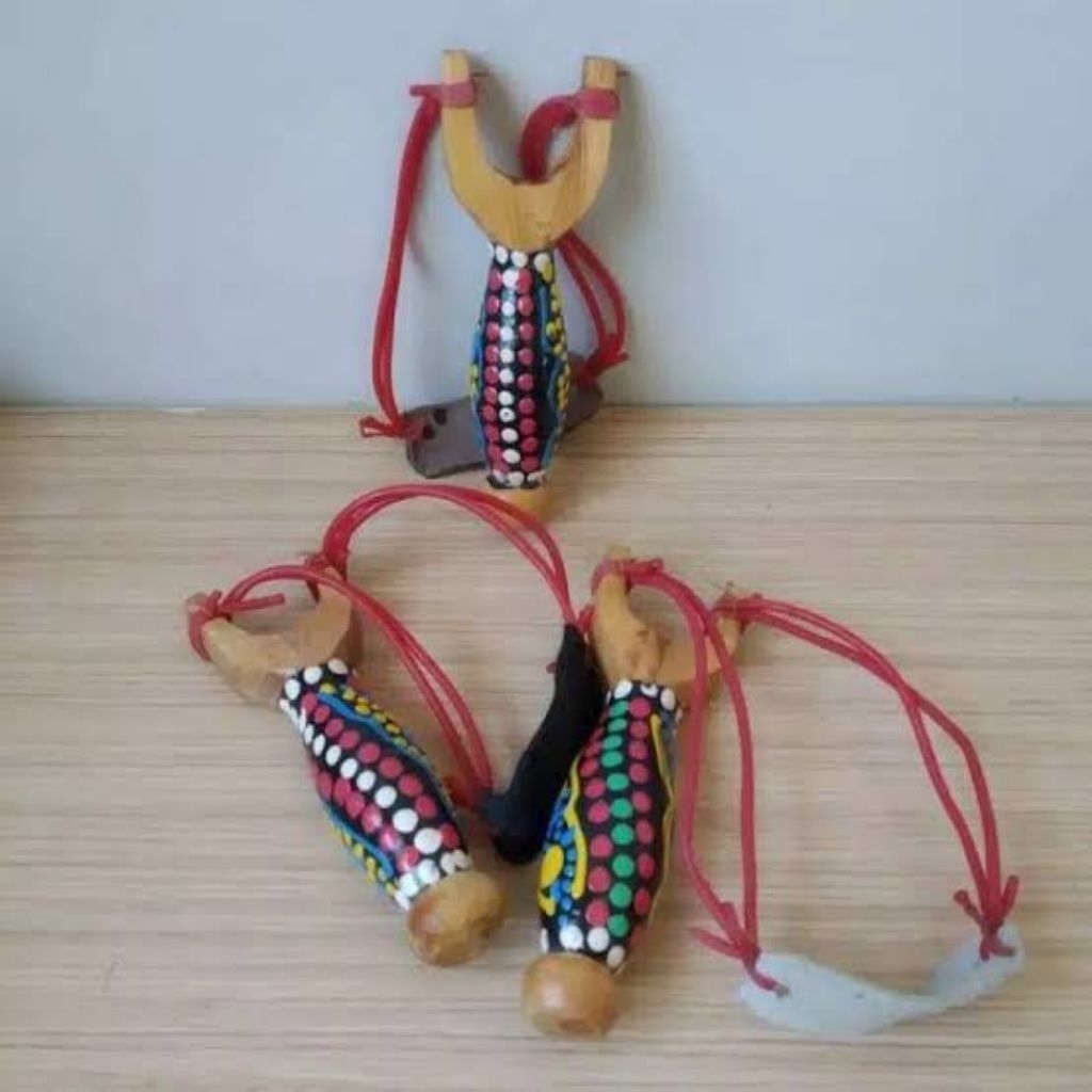 Ketapel Mainan Tradisional Kayu Mahoni Motif Batik