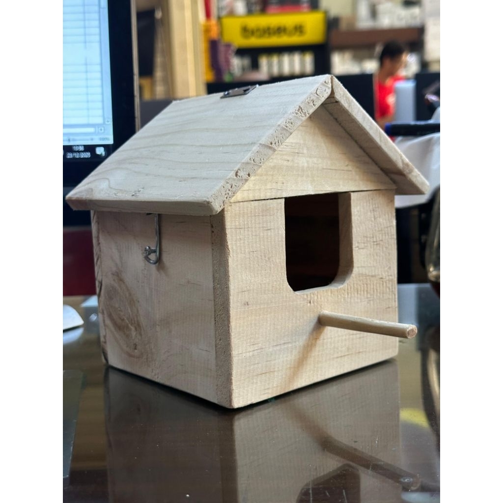 Glodok besar v.1 burung gould amadine,finch dll