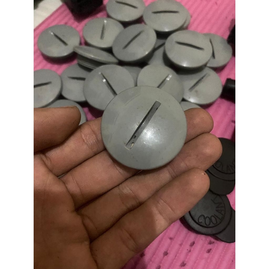 TUTUP MAGNET GRAND,SUPRA