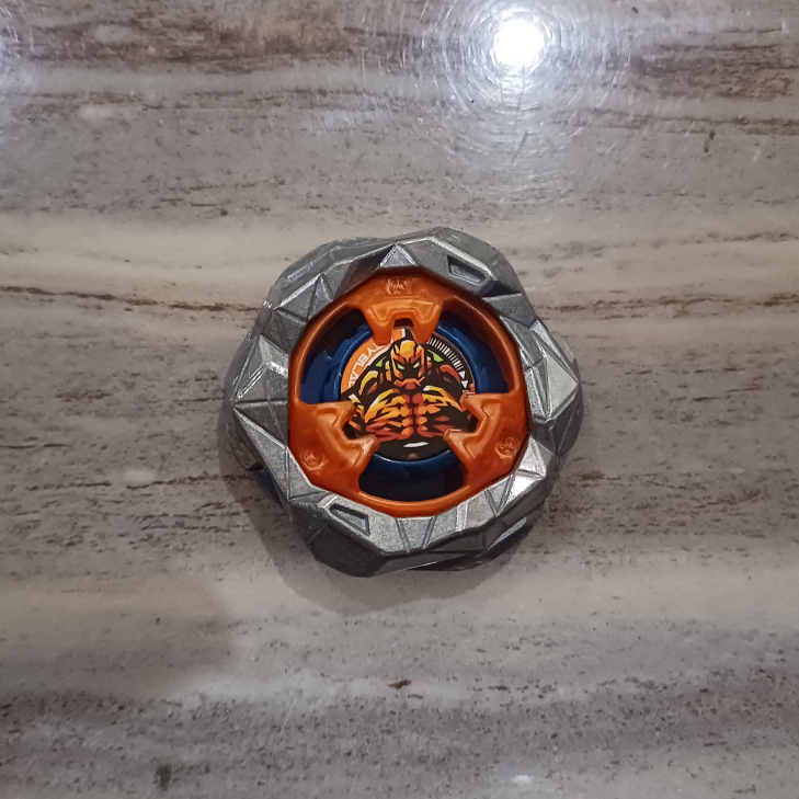 Beyblade X Blade Golem Rock UX-13 Light Used