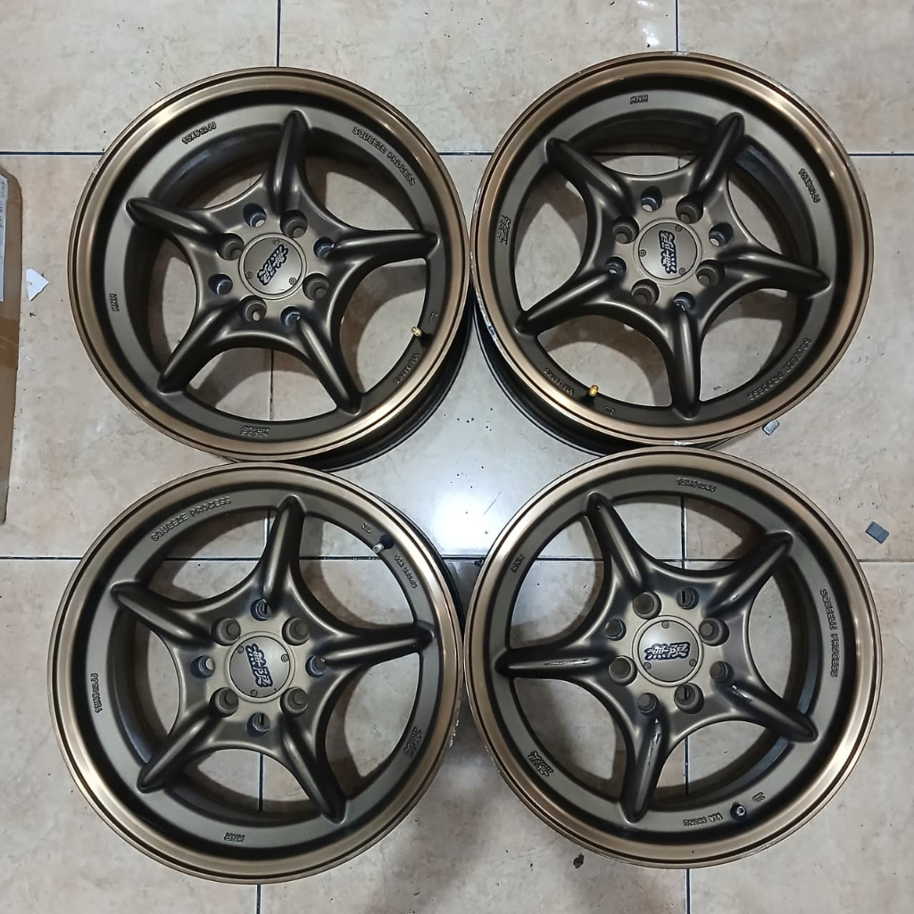 Velg Mobil Seken Ring 17 JDM Lubang 4 Murah Second R17 Mobil Brio Agya Datsun Ayla Mobilio Dll