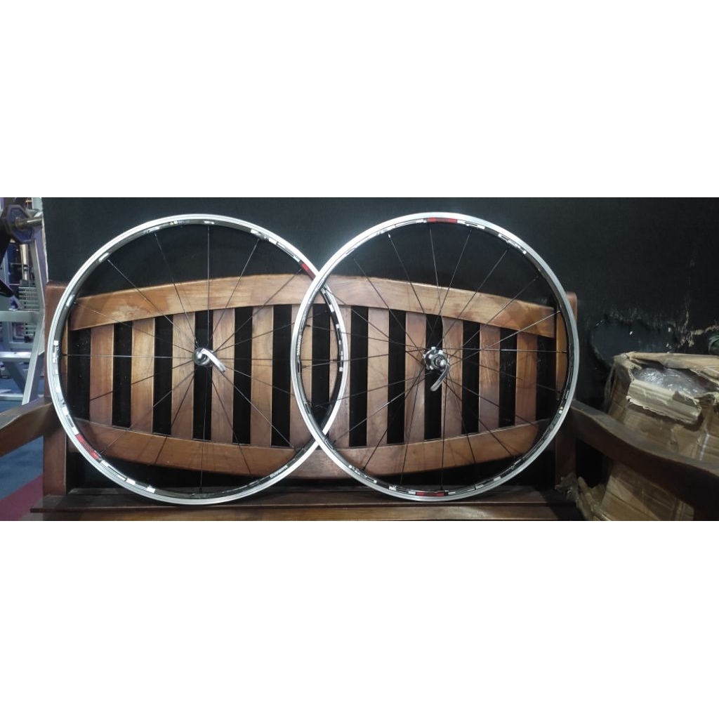 wheelset shimano ultegra rs80 c24 karbon rim aloy