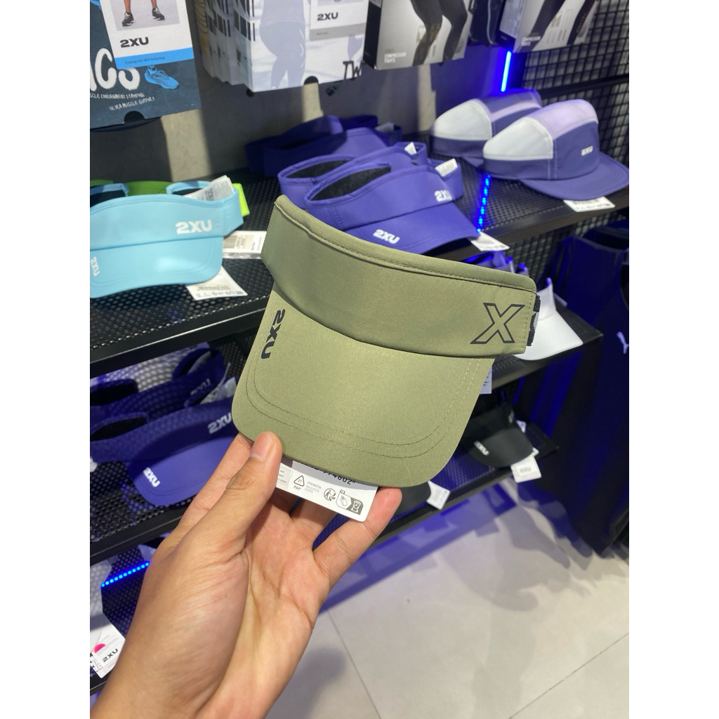 Visor 2xu Alpine Black Topi Running 2xu