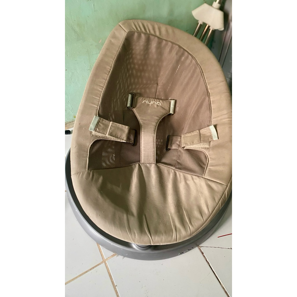 PRELOVED BOUNCER NUNA