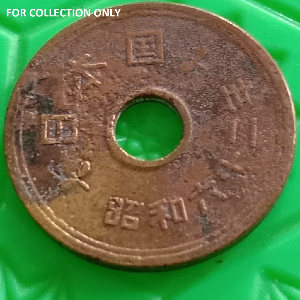 Item Numismatik Jepang / Koleksi 5 Yen 1986 / Koin Lubang Tengah / Memorabilia Era Showa / Benda Hob
