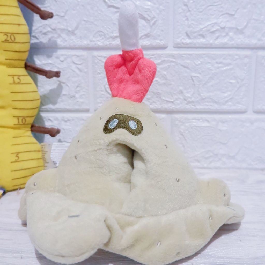 Boneka Pokemon Sandygast ori Tomy pokemon