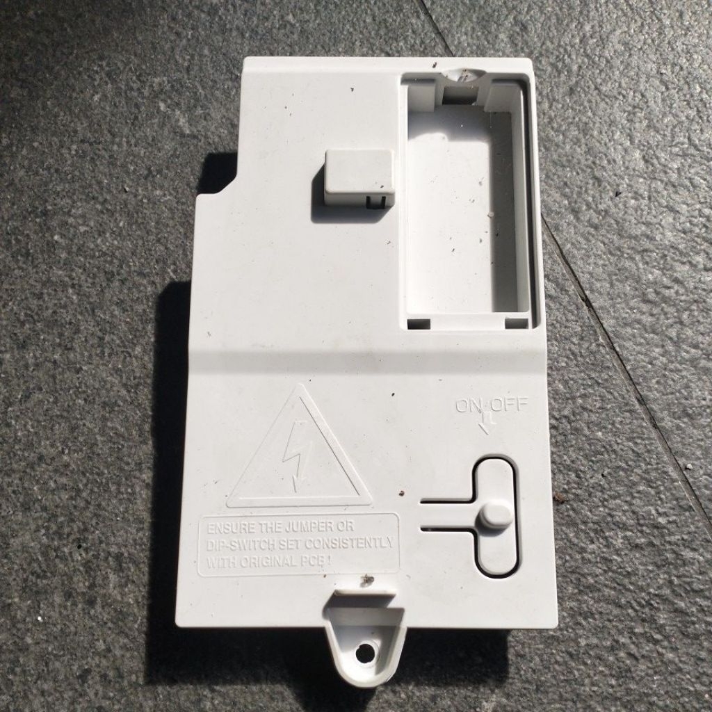 tutup modul PCB AC AQUA AQA-KR09AHQ1