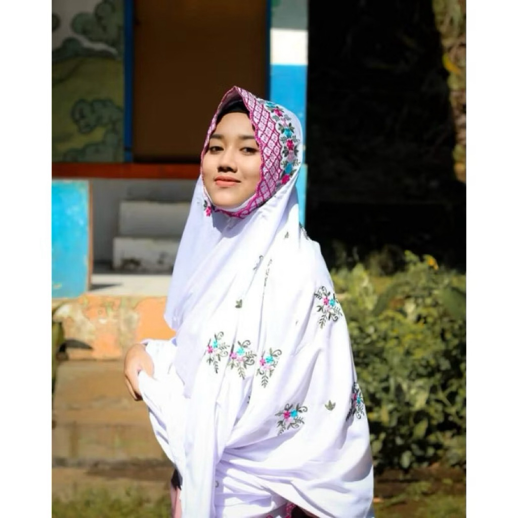 MUKENA BORDIR PUTIH MUKENA SANTRI REMAJA AESTETIC MUKENA BORDIR PREMIUM BAHAN ADEM DAN JATUH