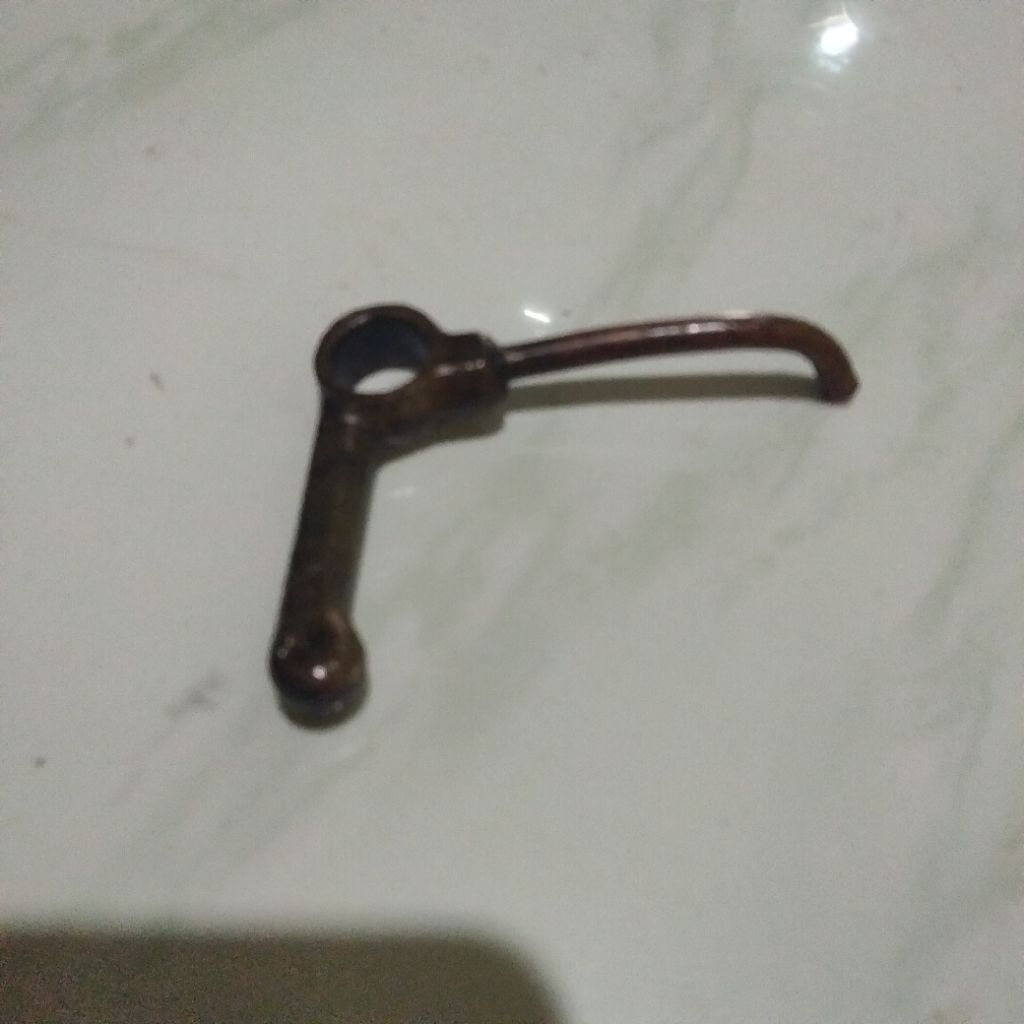 Panturan Oli Hiace Diesel LH11