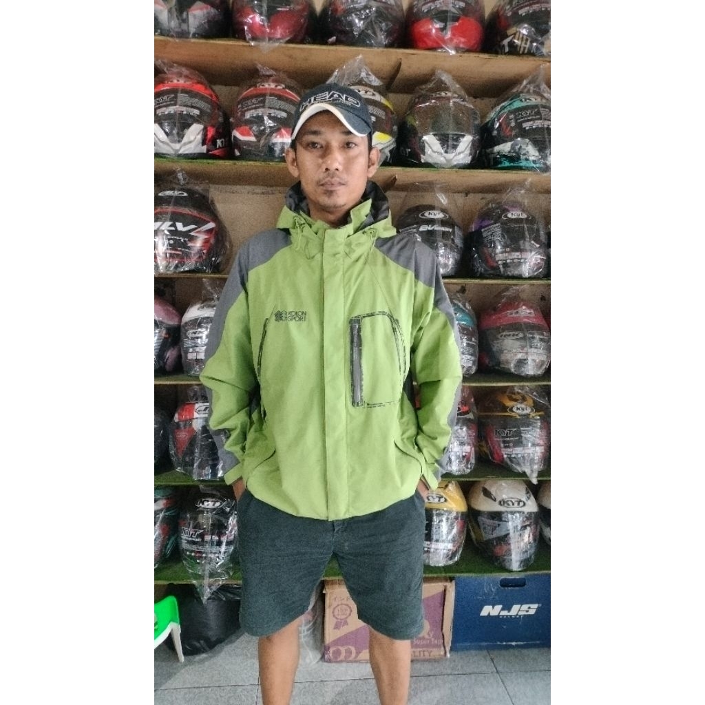 Jaket Outdor brand KOLONSPORT Gorppat ( goretex )