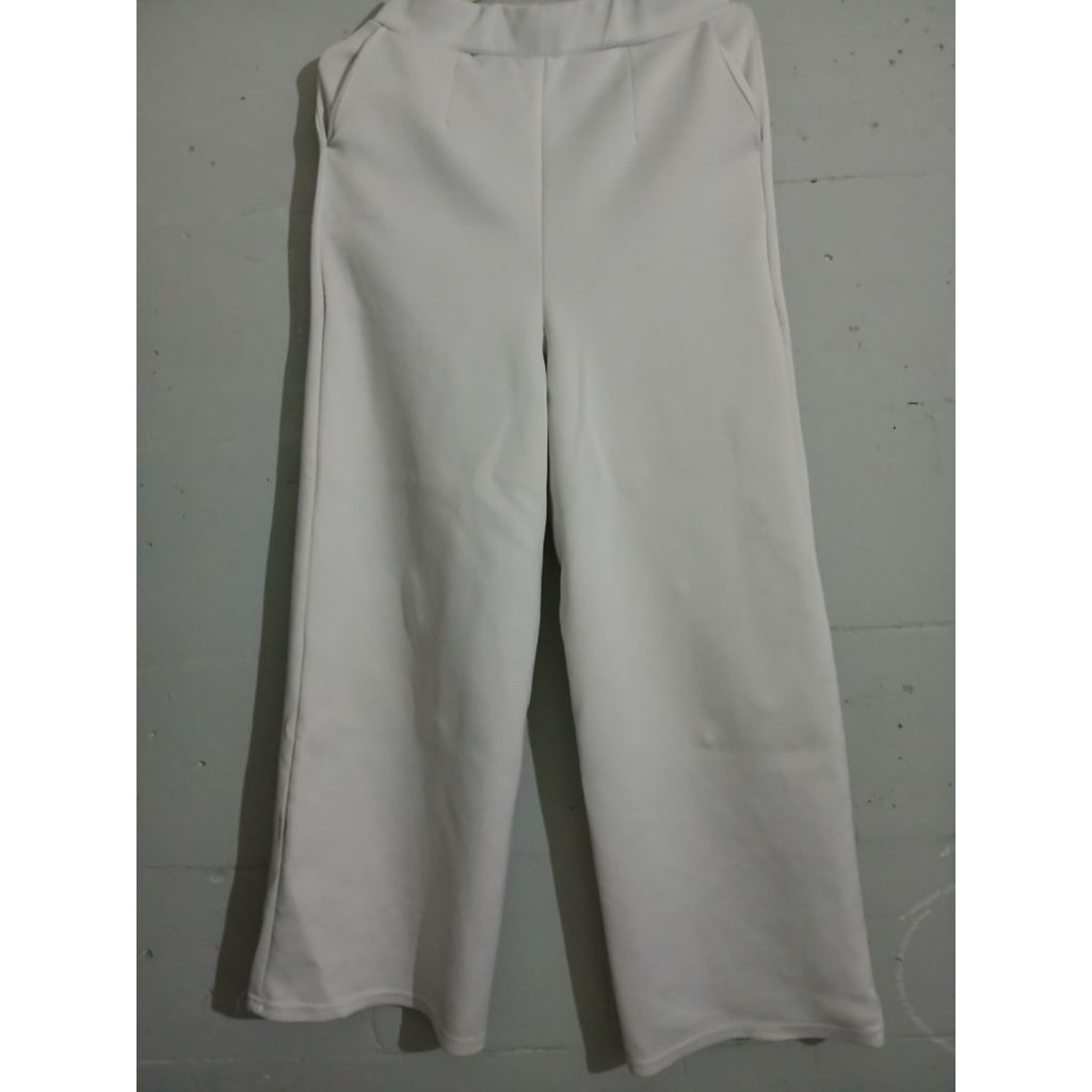 KULOT PUTIH / CELANA KULOT PUTIH