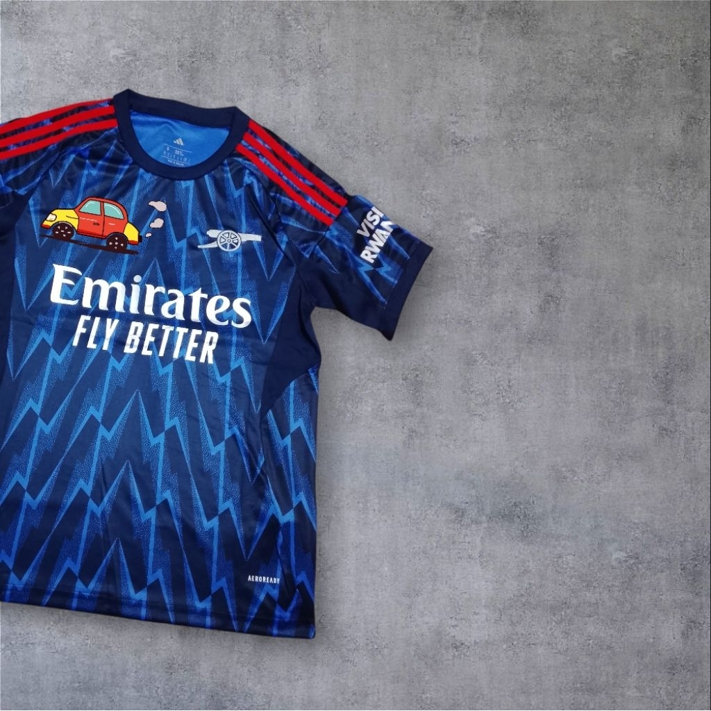 ARSNL away New Season