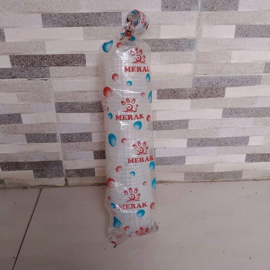 50 pcs gelas cup puding ulir 120ml /cup plastik dan tutup merek merak /cup agar /cup puding/ cup sam