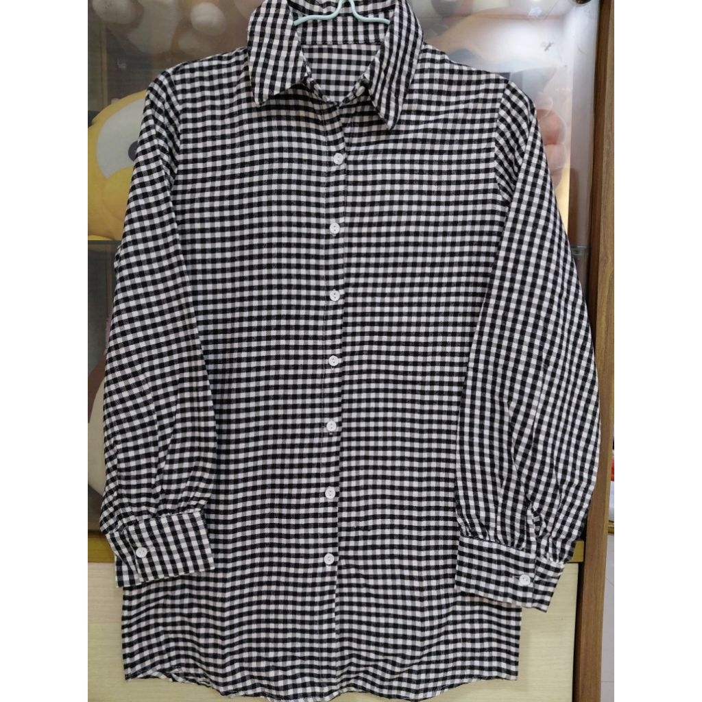 Kemeja kotak2 lengan balon bahan flanel