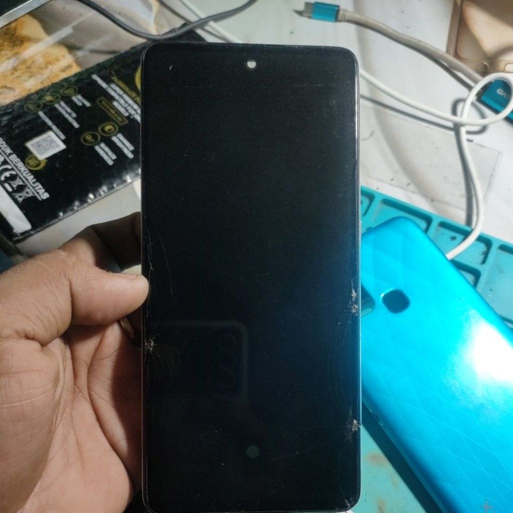 lcd copotan retak normal Samsung