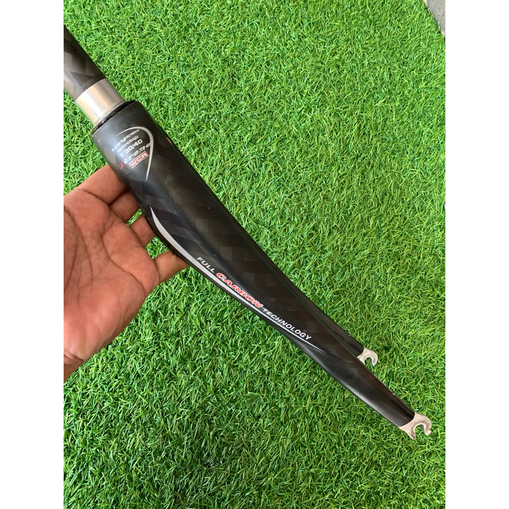 Fork Redbull Carbon 700c Roadbike Roda 700c