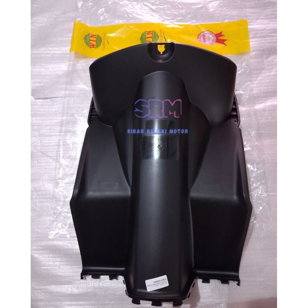 win Cover kunci kontak / dek kunci bagian bawah kontak beat karbu