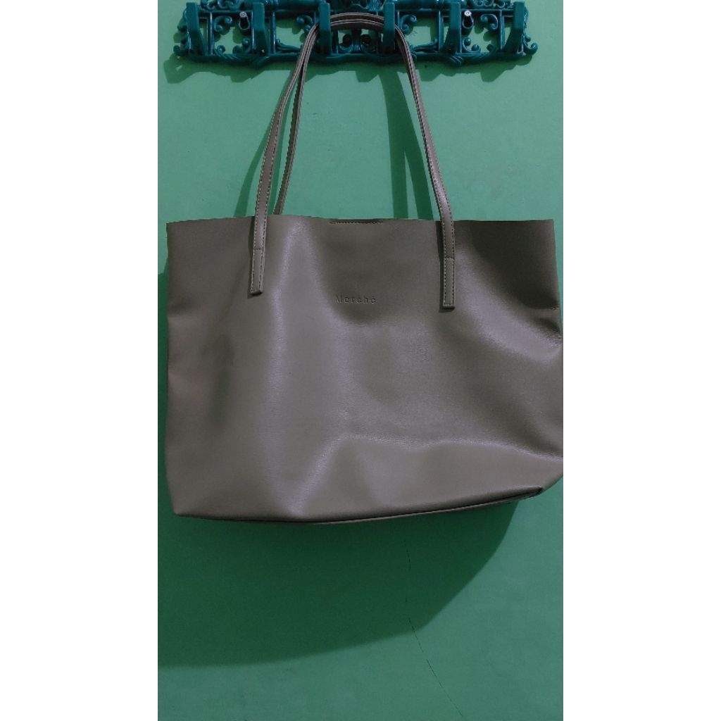 [PRELOVED] Totebag Merche