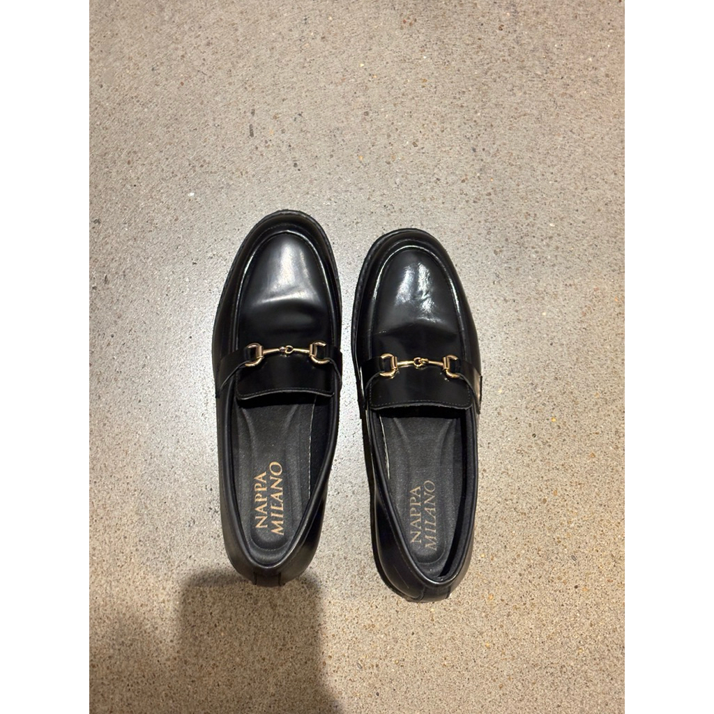 Preloved Nappa Milano Pam Buckle