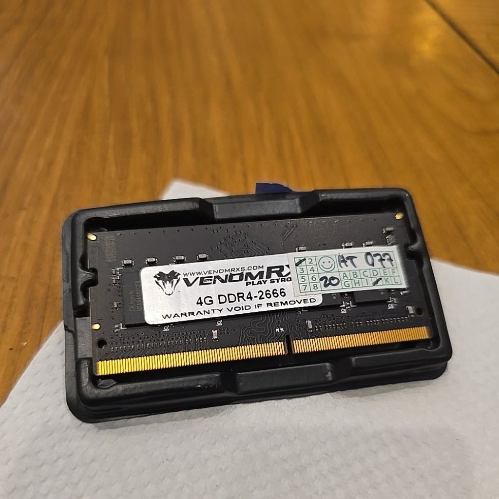 RAM Laptop DDR4 4GB 2666MHz VenomRX Bekas